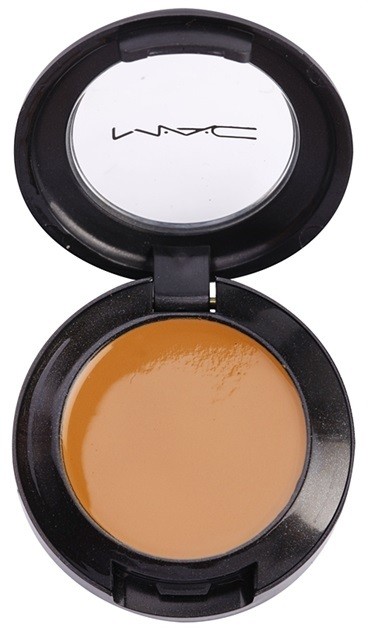 MAC Studio Finish fedő korrektor árnyalat NC45 SPF 35  7 g