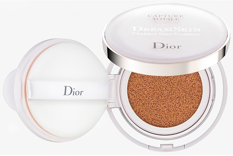 Dior Capture Totale Dream Skin make-up szivacs SPF 50 árnyalat 025 2 x 15 g