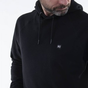 Makia Bolton Hooded Sweatshirt M40085 999 galéria