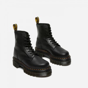 Dr. Martens Audrick 8-Eye Shoe 27149001 galéria