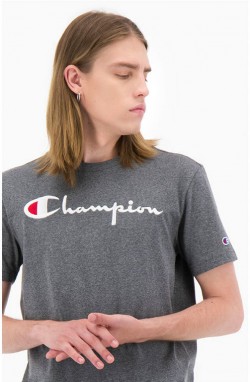 Champion Script Logo Crew Neck T-Shirt galéria