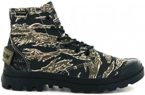 Palladium Boots Pampa Hi Og Camo Black/Camo galéria