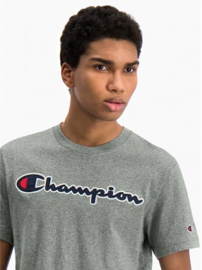 Champion Script Logo T-Shirt galéria