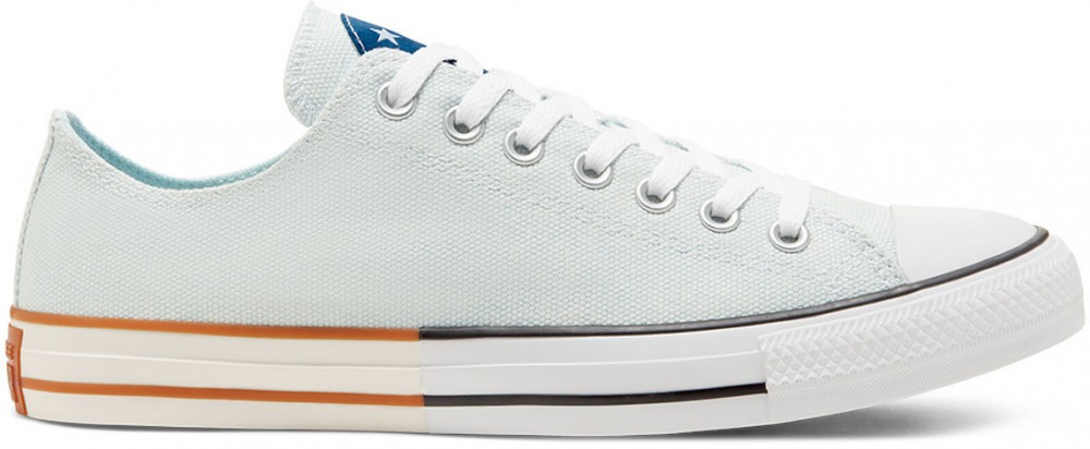 Converse Chuck Taylor All Star Happy Camper