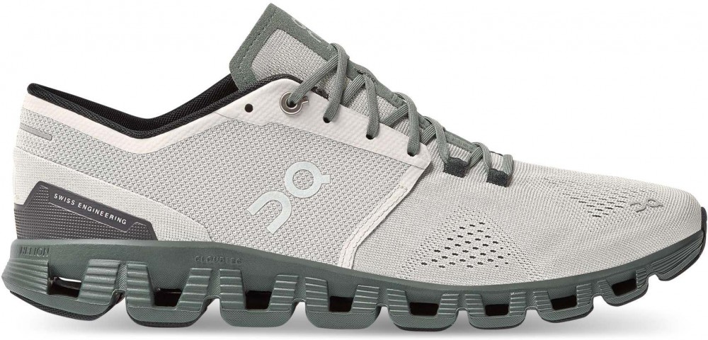 On Running Cloud X Futócipő - 46 EU | 11 UK | 11,5 US | 29,5 CM