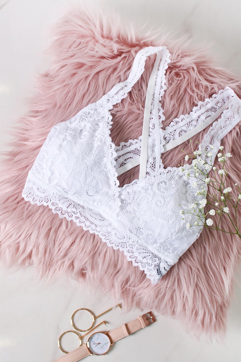 Fehér párnázott melltartó Never Let Me Go Bralette